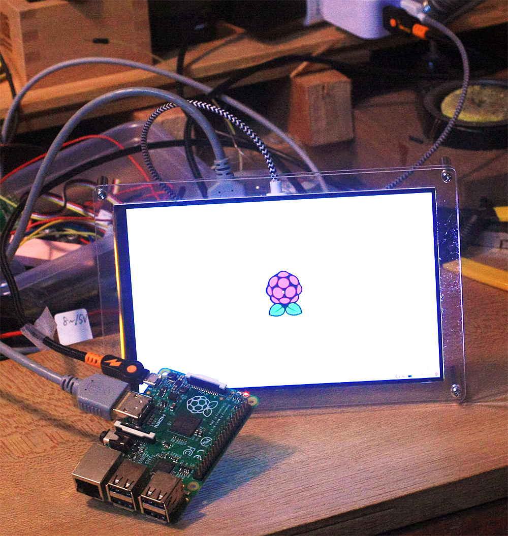 Raspberry Pi に小型LCDディスプレイをつなぐ 秋月電子通商7インチ1200 