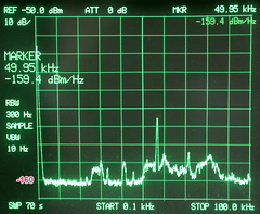 フォノ・イコライザの組み立て (4) 電源のノイズを観測